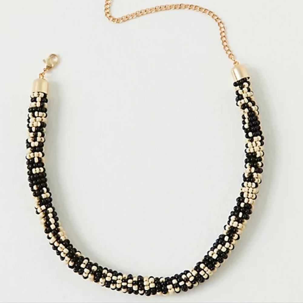 NWT Free People Diving In Choker in Black